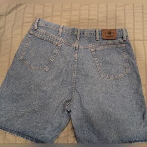 Wrangler Five Star Relaxed Fit Denim Shorts - Size 38 - 100% Cotton